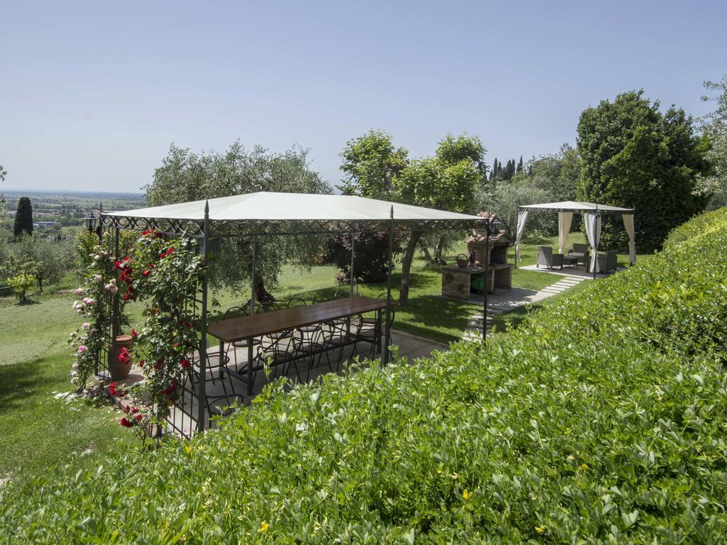 Maesta Del Sasso Villa กอร์โตนา ภายนอก รูปภาพ