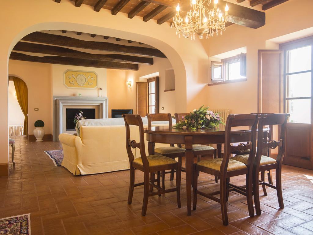Maesta Del Sasso Villa กอร์โตนา ภายนอก รูปภาพ